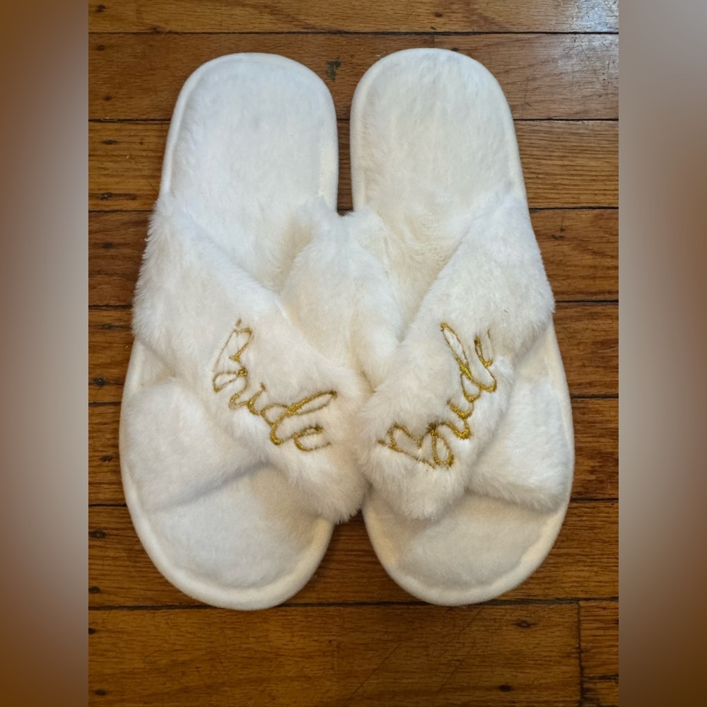 New bride slippers size 8-10